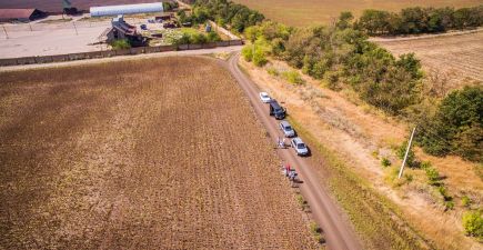Соняшник в Запорізькій області в господарствах Запоріжжя-Агро, 40 років-Агро і LANDFORT