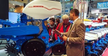 Стенд компанії Monosem на Agritechnica 2017