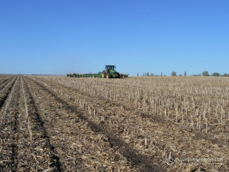 Посів зернових після кукурудзи за технології No-till