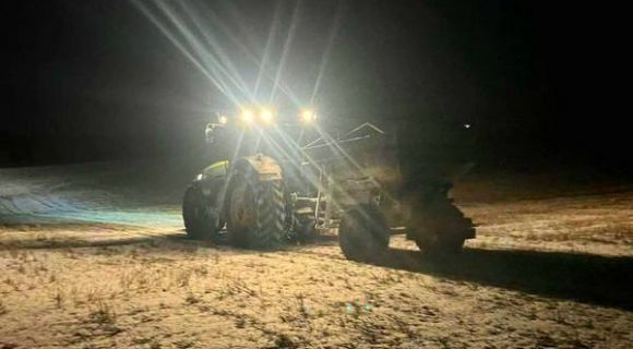 Внесення сульфату амонію по мерзлоталому