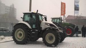 В Україні вперше представили трактори Valtra 4-го покоління T-серії