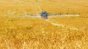 Депутати аграрного комітету блокують законопроєкт 2289 про пестициди та агрохімікати