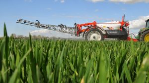 Аграрний комітет підтримав спрощення ввезення і застосування пестицидів та агрохімікатів