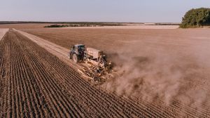 Українське тракторобудування перебуває в критичному стані, — Інститут аграрної економіки