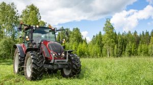 На світовому ринку сільгосптехніки з’явились нові трактори 5-го покоління серії А від Valtra