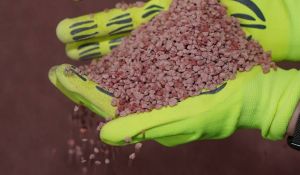 Аграрії закликають розблокувати імпорт добрив через морські порти України