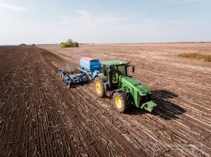 В Україні розпочалась посівна озимих пшениці, ячменю та жита: прогнозовані площі 5,42 млн га 