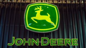Найпотужніший і найдорожчий у світі трактор презентував John Deere 