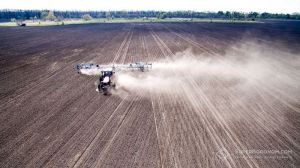 Польові роботи у 2026 році здорожчають на 5-10% переважно через ціни на добрива та пальне