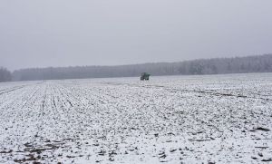 Про правильне підживлення озимих по мерзлоталому ґрунту розповів Сергій Авраменко