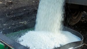 Азотне добриво