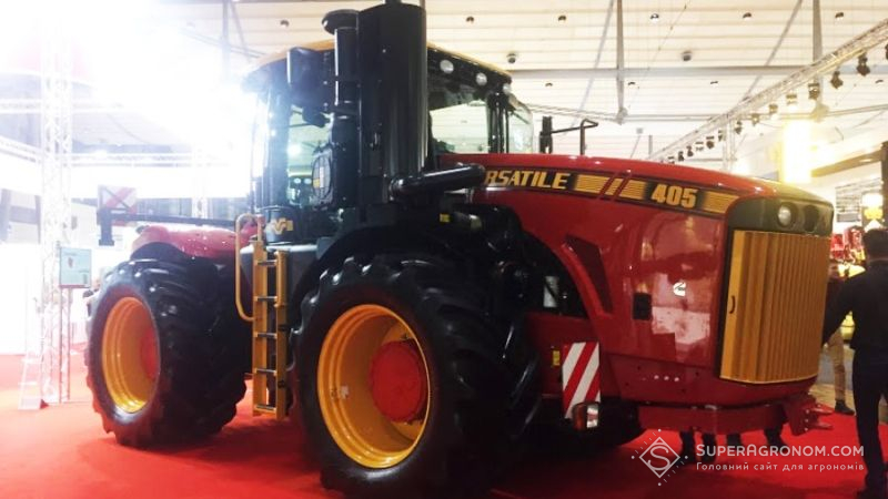 Компанія Versatile презентувала нові трактори на Agritechnica-2017