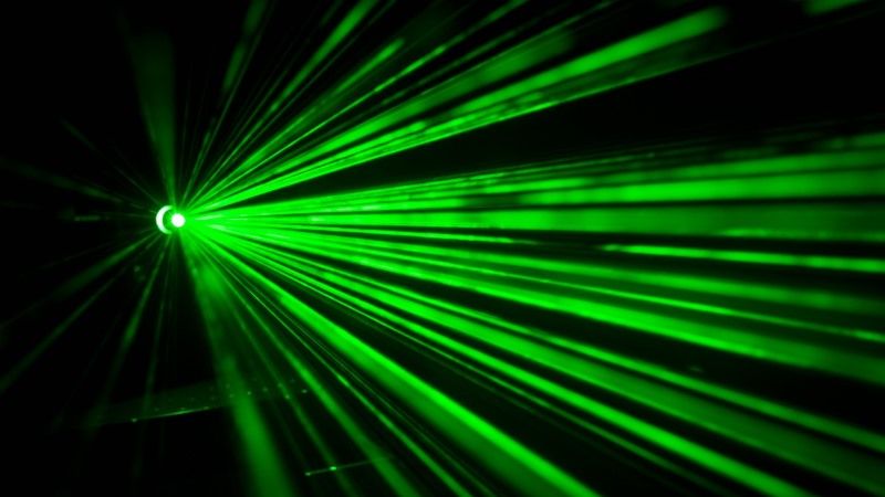 Німеччина планує боротись з бур'янами використовуючи лазери