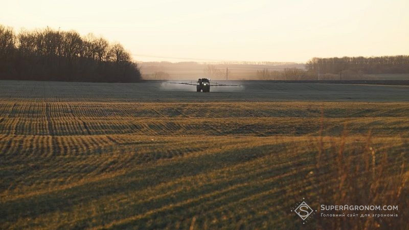 Сільгоспвиробникам нагадали про особливості зберігання пестицидів