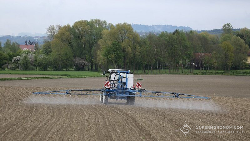В Україні реформують систему випробувань агрохімікатів та пестицидів