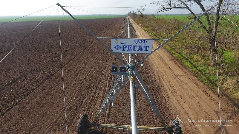 Фрегат може забезпечити дощувальними машинами всі поля в зонах ризикованого землеробства