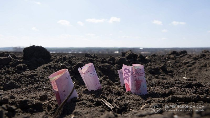 Озвучено середню номінальну зарплату в Україні: статистика