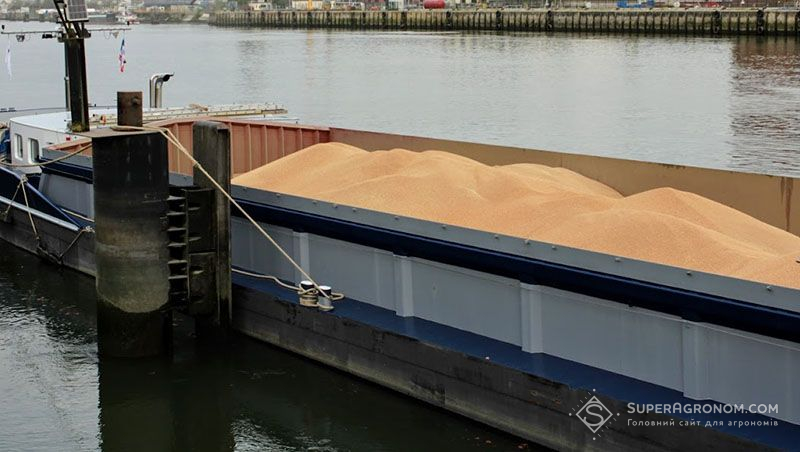 Україна формує каравани суден для вивозу зерна, незважаючи на обстріл одеського порту