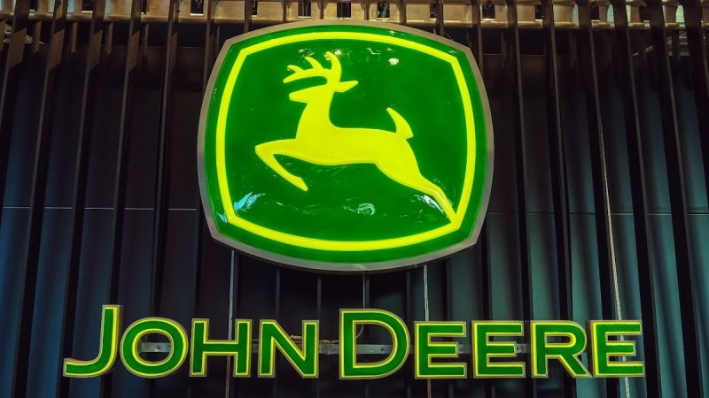 Найпотужніший і найдорожчий у світі трактор презентував John Deere Найпотужніший і найдорожчий у світі трактор презентував John Deere