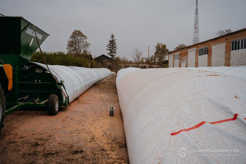 Зберігання зерна в рукавах Зберігання зерна в рукавах