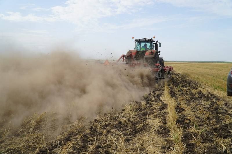 Аграрії Одещини активно переходять на кліматично орієнтоване землеробство Аграрії Одещини активно переходять на кліматично орієнтоване землеробство