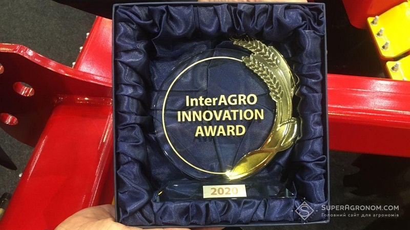 Нагорода InterAGRO Innovation Award за інноваційний продукт — просапну сівалку Tempo L24 CSF