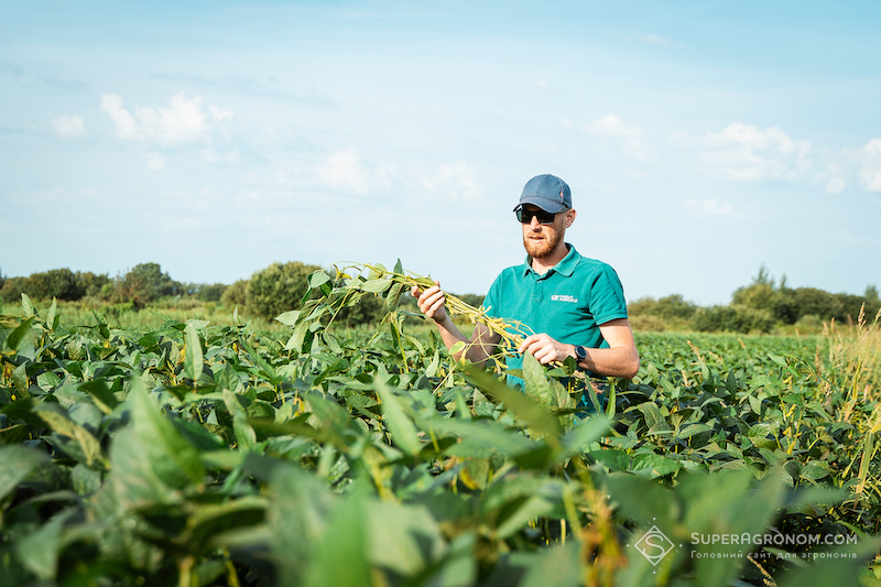 Олександр Бондар, експерт департаменту підтримки агробізнесу та ESG Credit Agricole Bank.