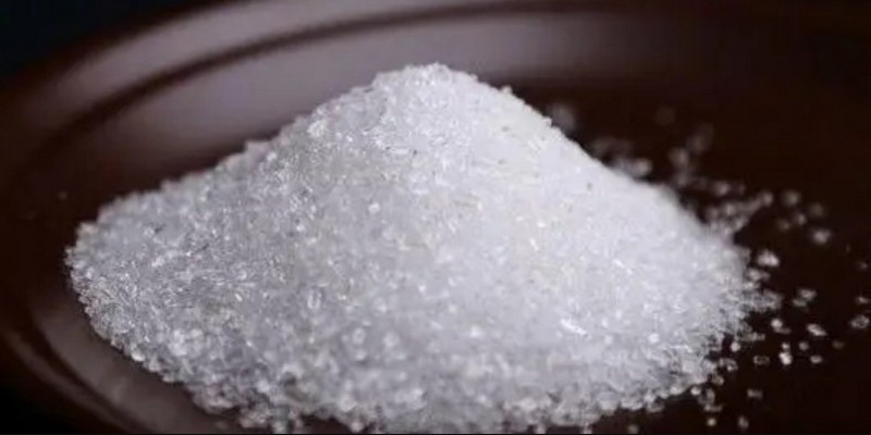 Сульфат магнію у кристалах. Джерело: prom.ua